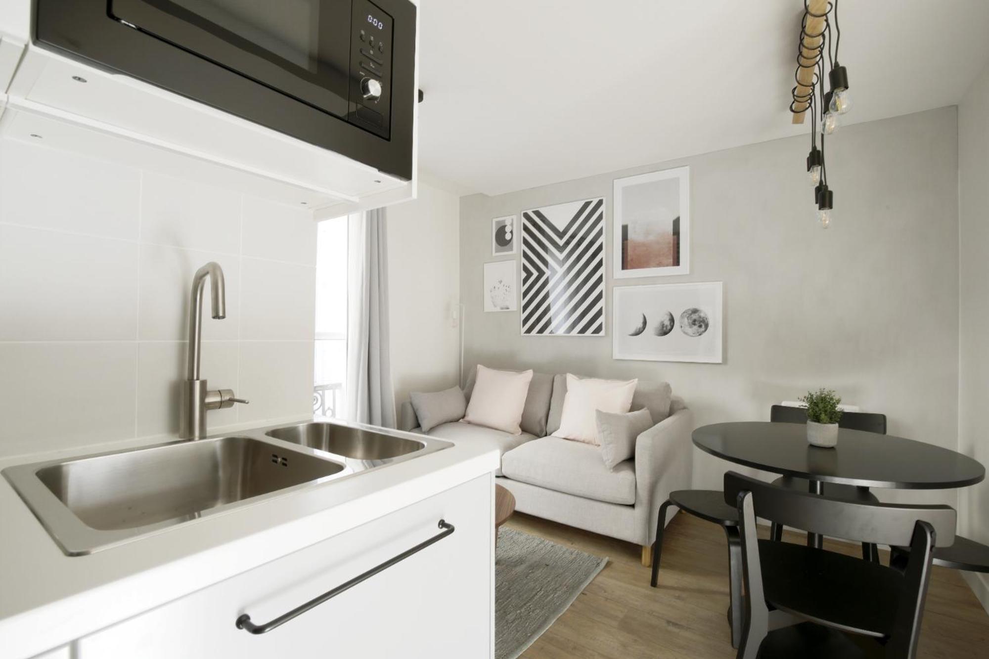 Appartement In A Designer With Private Terrace *