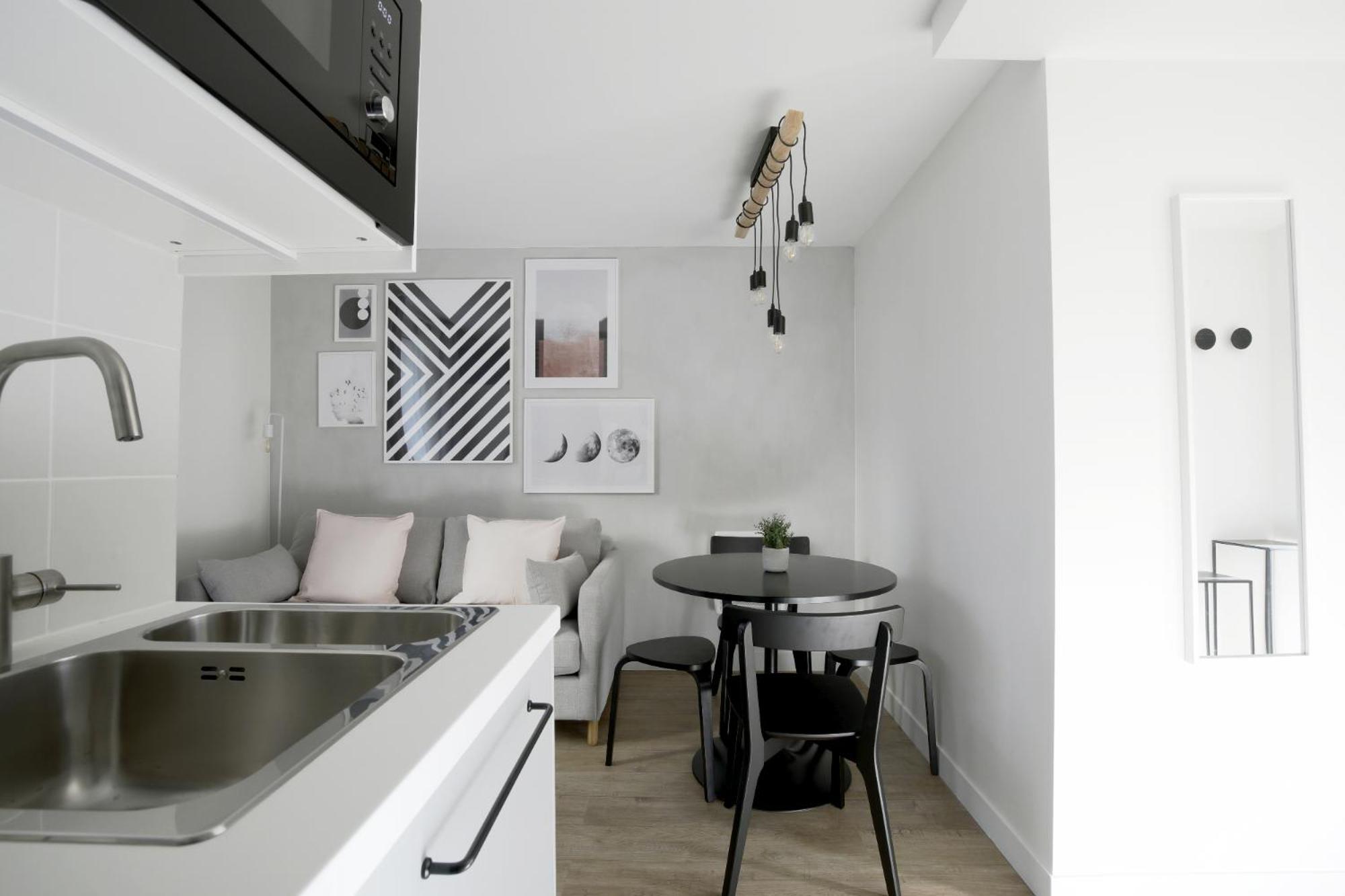 In A Designer With Private Terrace *